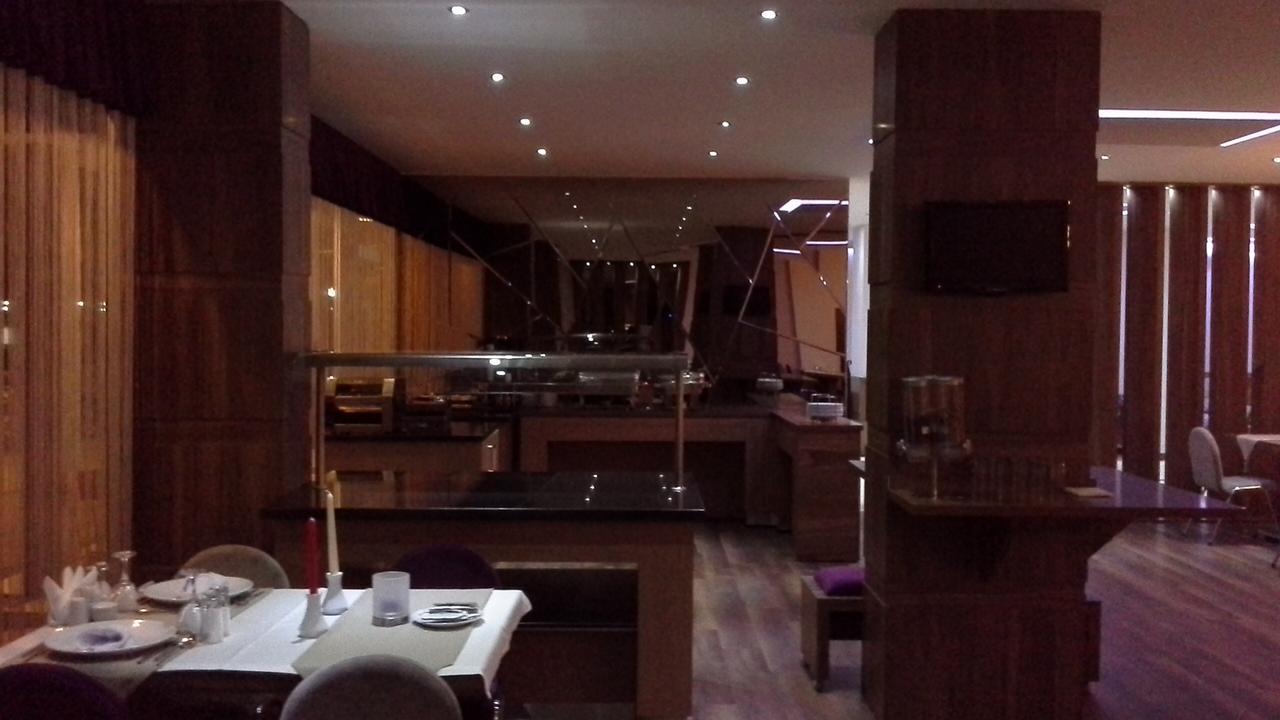 Hande Hotel Mustafakemalpaşa Buitenkant foto