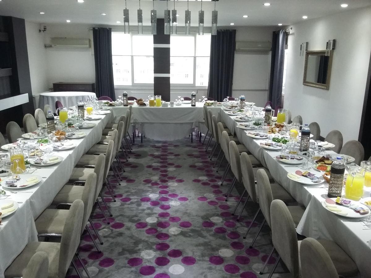 Hande Hotel Mustafakemalpaşa Buitenkant foto
