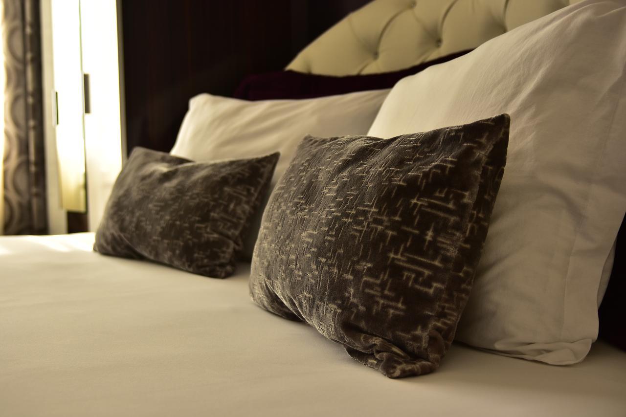 Hande Hotel Mustafakemalpaşa Buitenkant foto