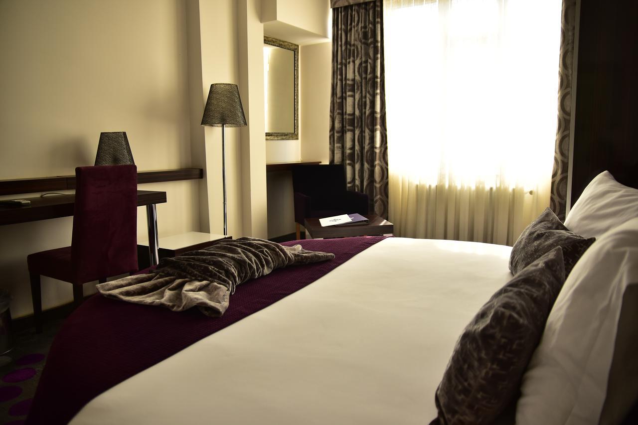 Hande Hotel Mustafakemalpaşa Buitenkant foto